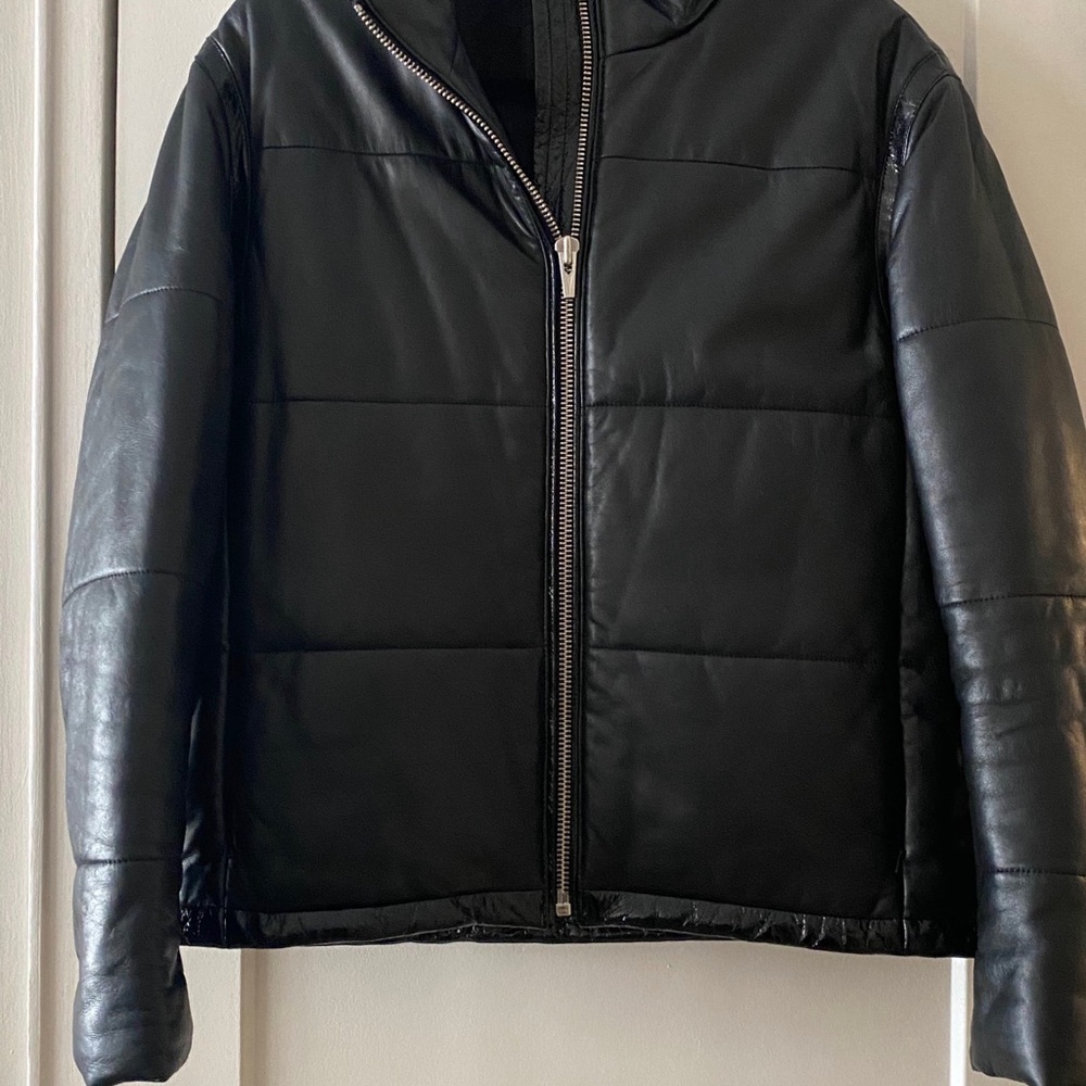 Veda black leather puffer jacket. Black. Patent leather trim. Size S.